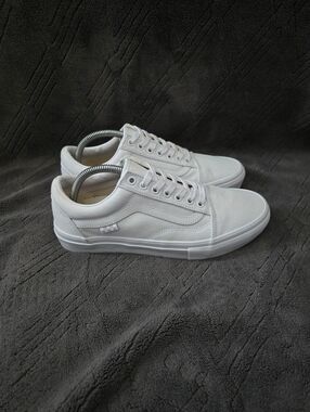 Vans Old Skoool Casual Skater Shoes Mens Sz 8.5 Skateboard Sneakers White.